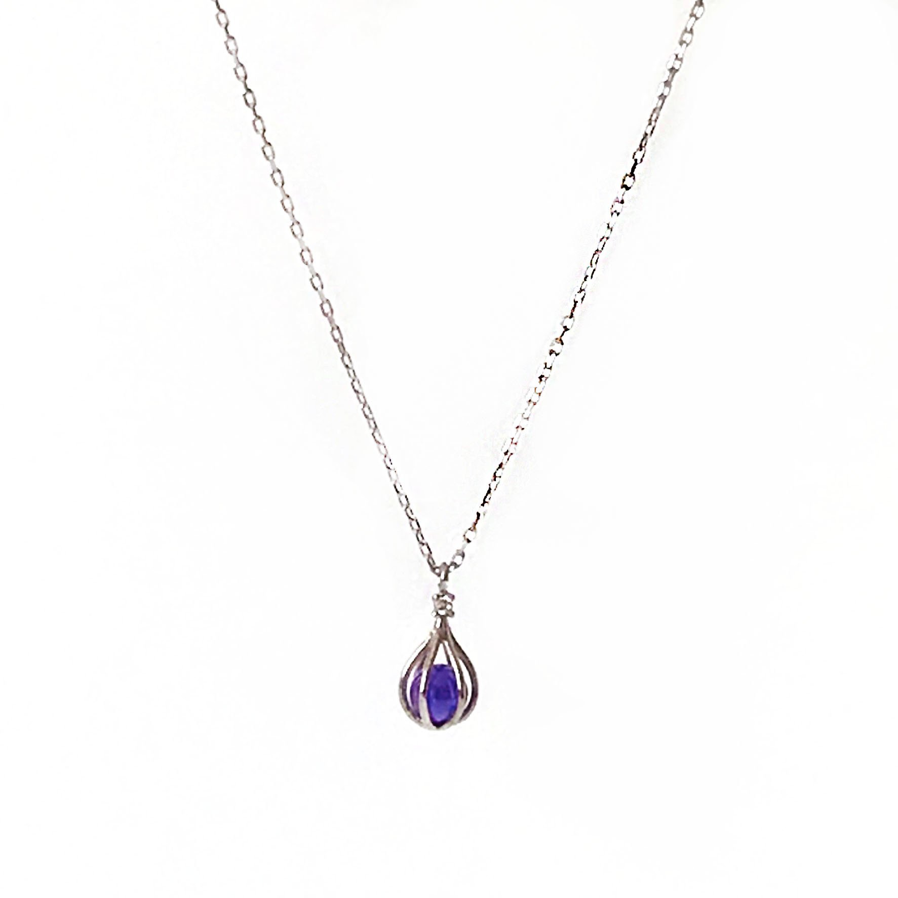 Mor Taşlı Gümüş Kafes Kolye