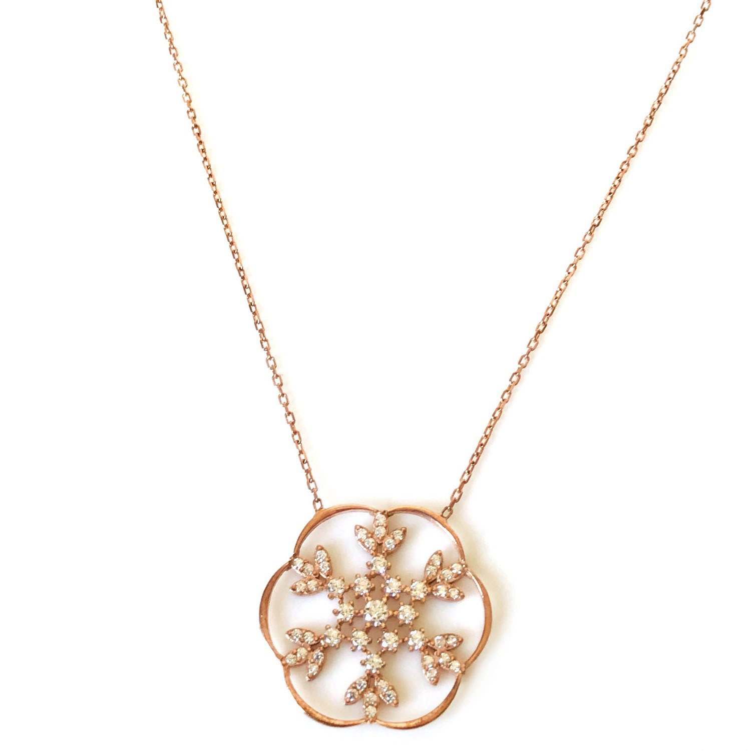 Taşlı Çiçek Motifli Gümüş Kolye