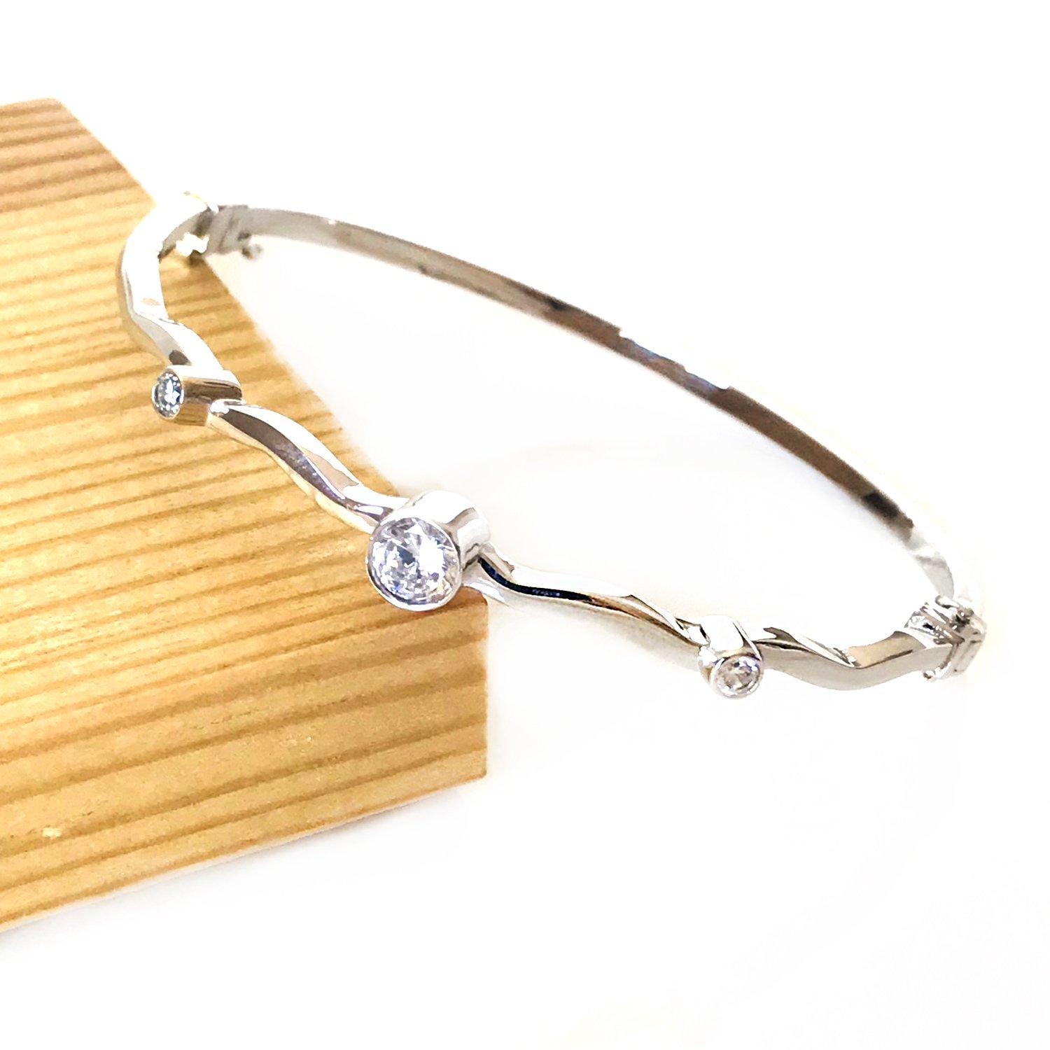 Taşlı Gümüş Bileklik