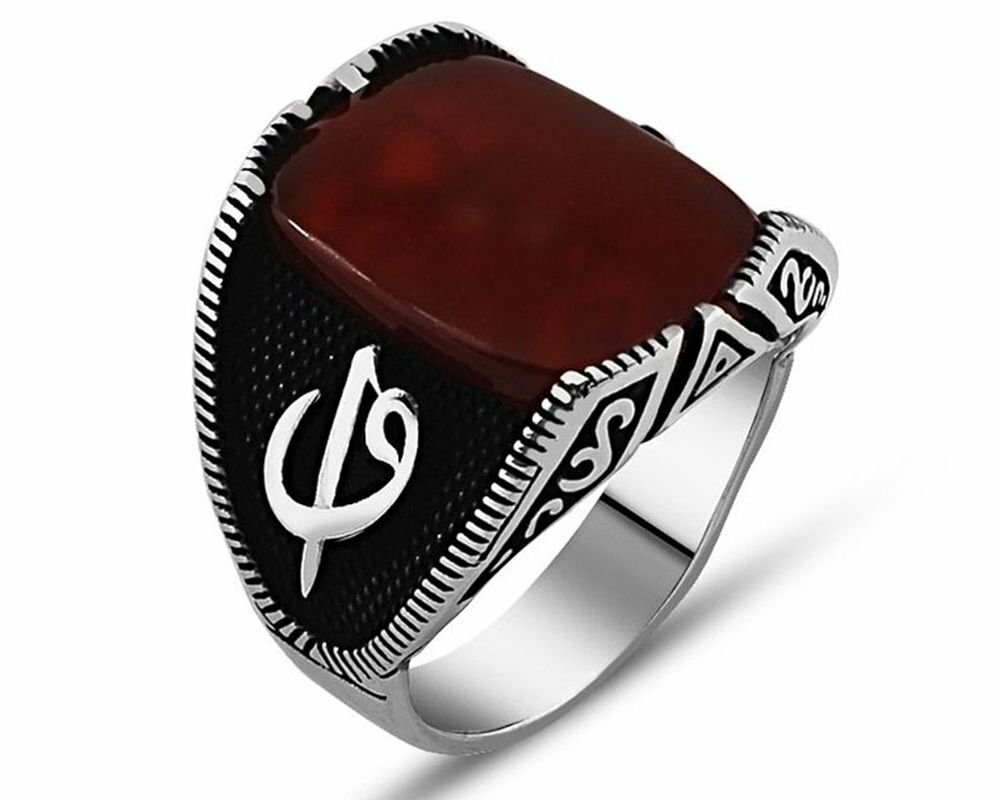 925 Ayar Gümüş Elif Vav Detaylı Kırmızı Akik Taşlı Yüzük