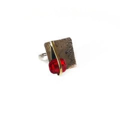 Kırmızı Taşlı Gümüş Yüzük