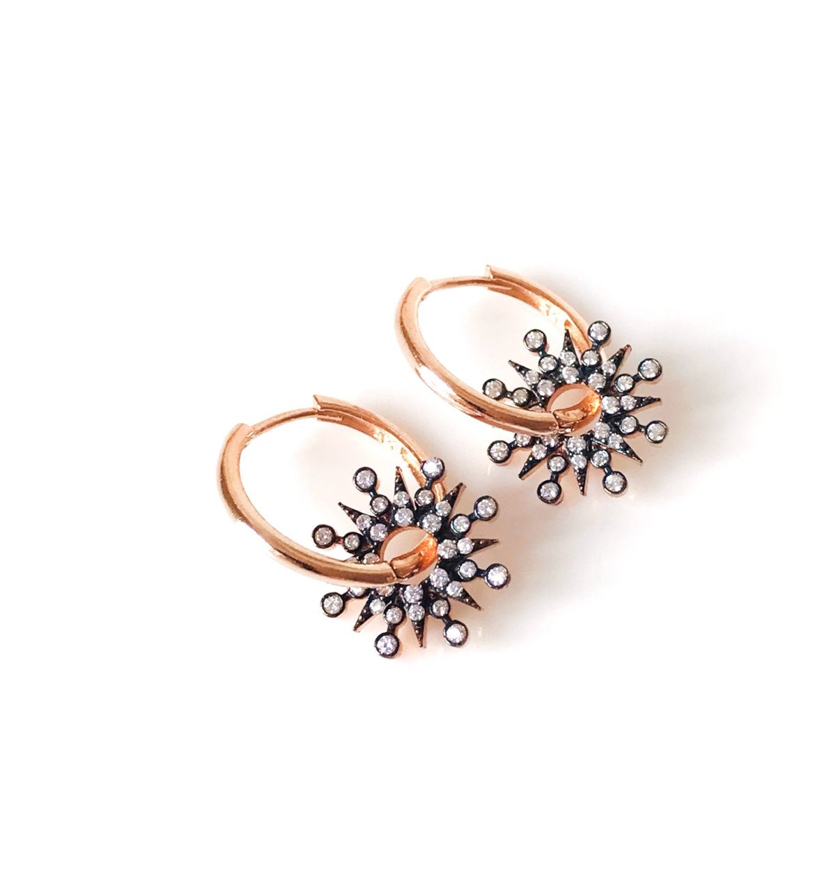 Taşlı Güneş Rose Gümüş Küpe