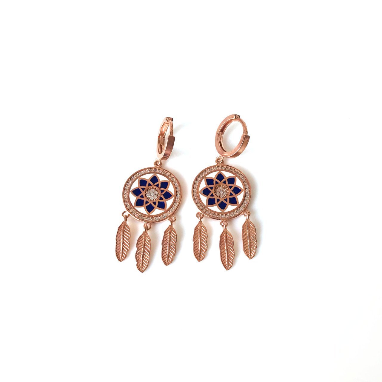 Lacivert Çiçek Detaylı Yaprak Pullu Rose Gümüş  Küpe