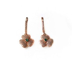 Taşlı Çiçek Model Sallantılı Gümüş Küpe