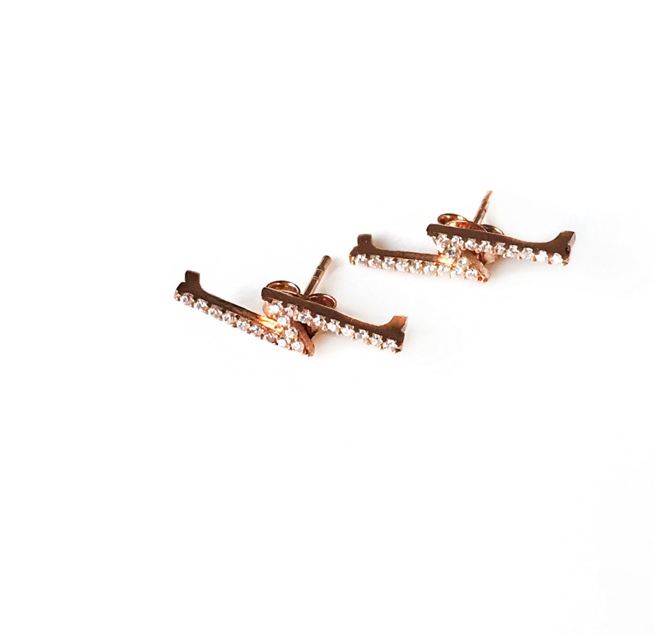 Taşlı Gümüş Küpe