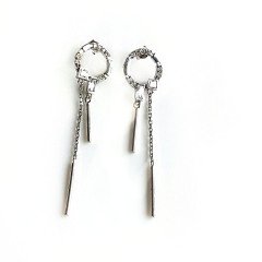 Taşlı Sallantılı Gümüş Küpe